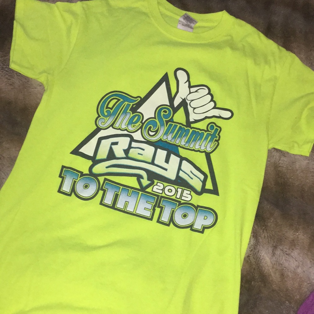 Summit Rays cheer T-shirt.